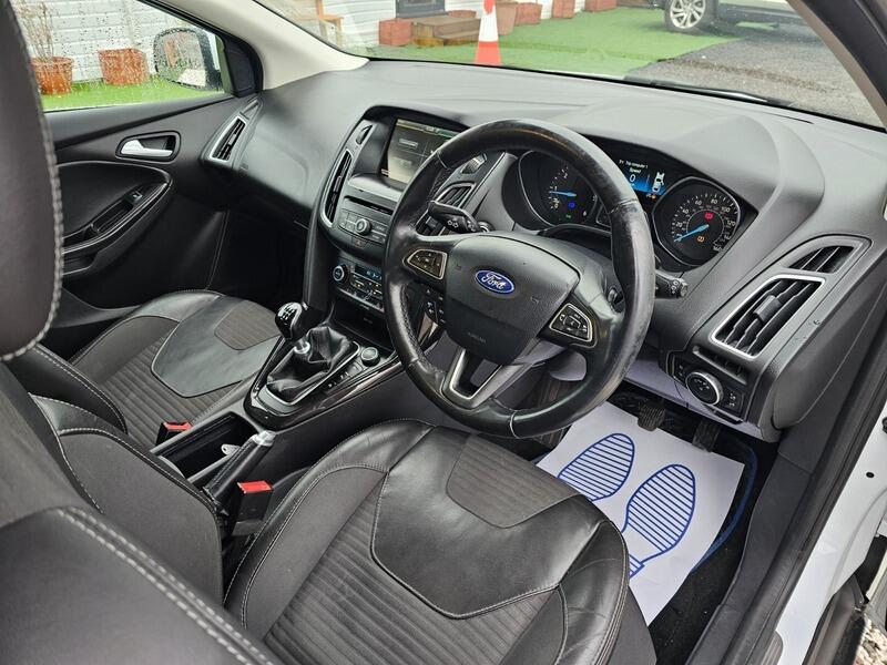 Used Ford Focus 2015 for sale - 78046733: Photo 15
