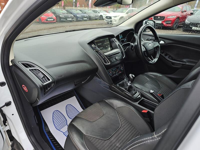 Used Ford Focus 2015 for sale - 78046733: Photo 16