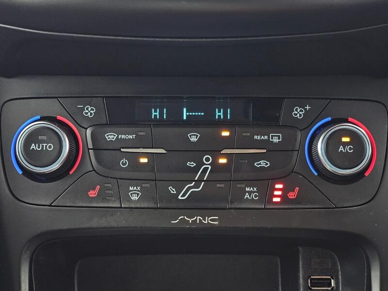 Used Ford Focus 2015 for sale - 78046733: Photo 26