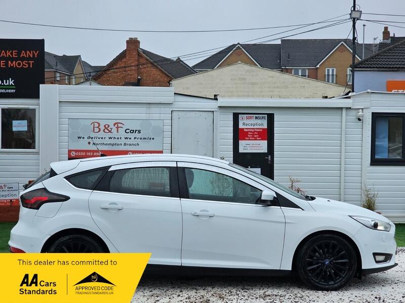 Used Ford Focus 2015 for sale - 78046733: Photo 4