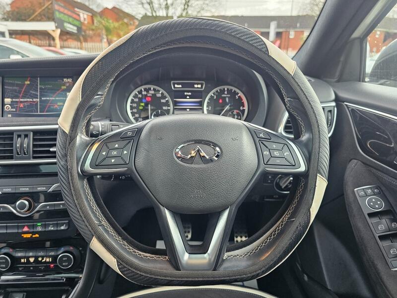 Used Infiniti Q30 2016 for sale - 77396101: Photo 17