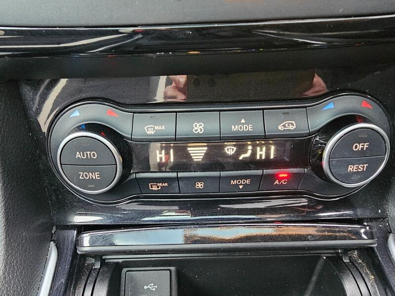 Used Infiniti Q30 2016 for sale - 77396101: Photo 21