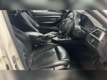 Used BMW 3 Series 2018 for sale - 76246802: Photo