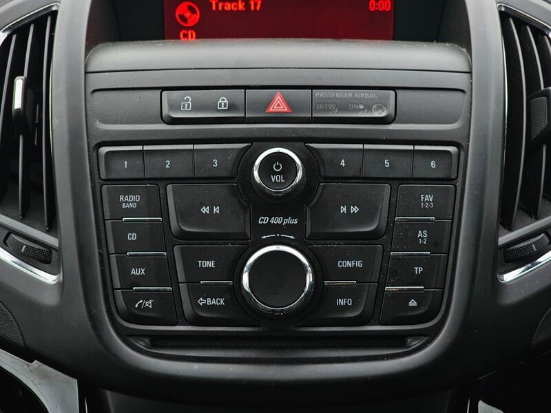 Used Vauxhall Zafira Tourer 2015 for sale - 75906316: Photo 25