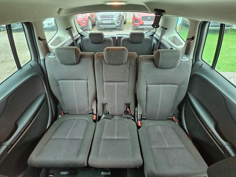 Used Vauxhall Zafira Tourer 2015 for sale - 75906316: Photo 29