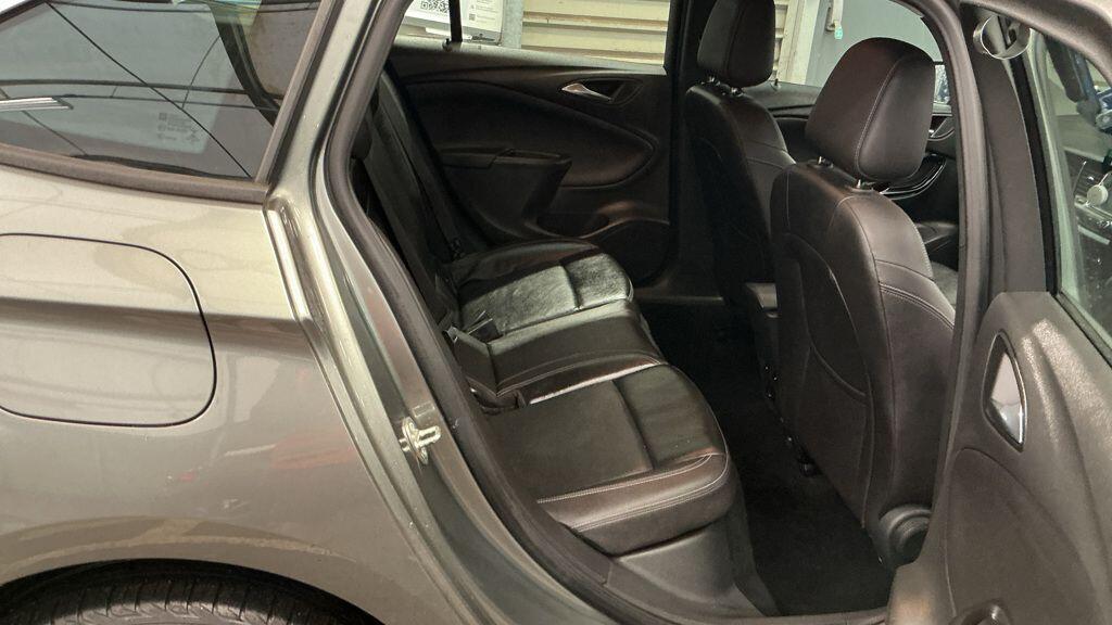 Used Vauxhall Astra 2016 for sale - 77510632: Photo 9