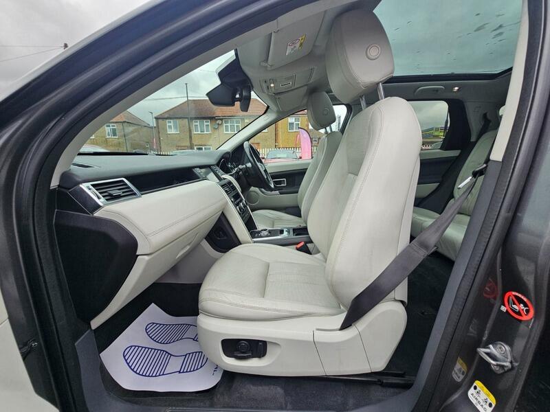 Used Land Rover Discovery Sport 2016 for sale - 77898192: Photo 16