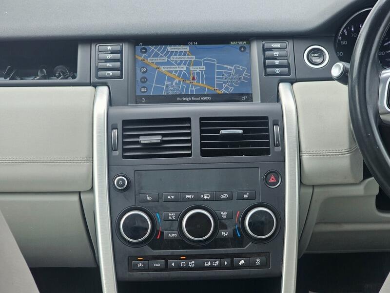 Used Land Rover Discovery Sport 2016 for sale - 77898192: Photo 21