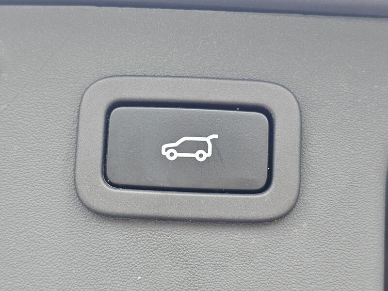 Used Land Rover Discovery Sport 2016 for sale - 77898192: Photo 37