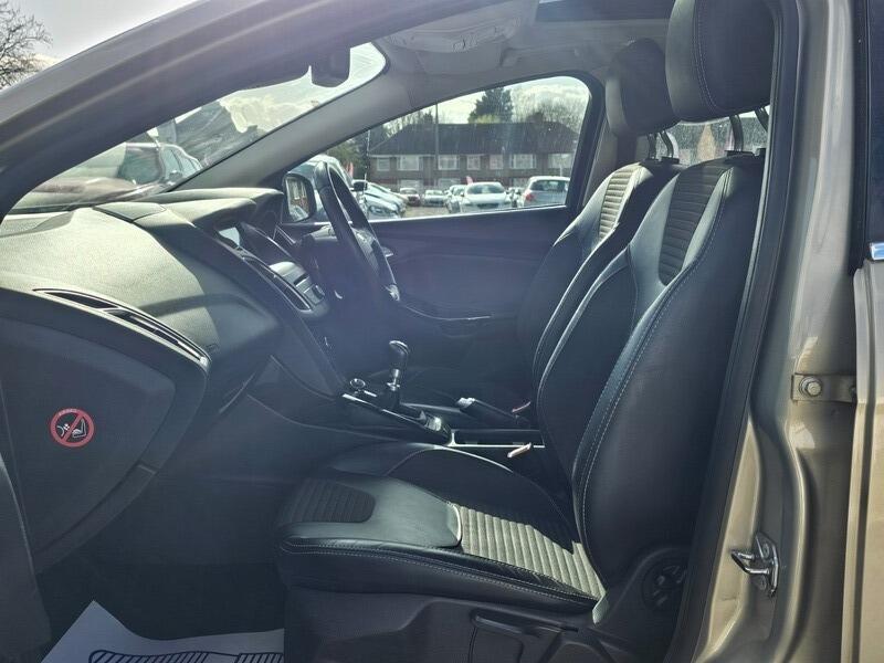 Used Ford Focus 2017 for sale - 77839571: Photo 12