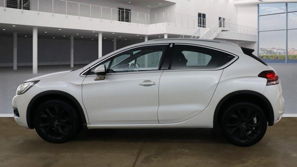 Used DS Automobiles DS 4 Crossback 2017 for sale - 76440835: Photo 9