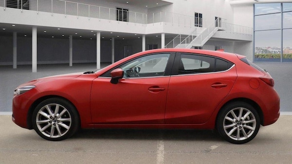 Used Mazda Mazda3 2017 for sale - 76240073: Photo 9