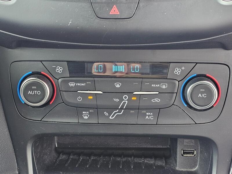 Used Ford Focus 2015 for sale - 76175323: Photo 17