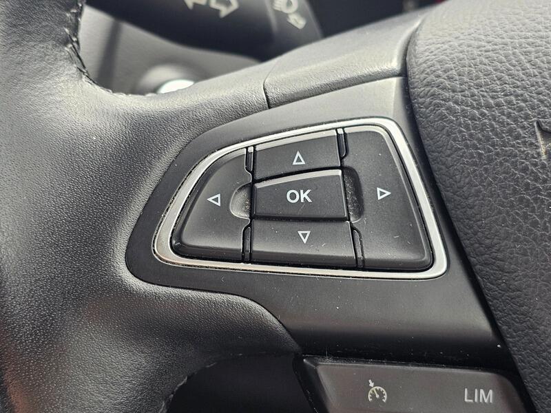 Used Ford Focus 2015 for sale - 76175323: Photo 23
