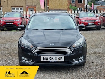 Used Ford Focus 2015 for sale - 76175323: Photo 2