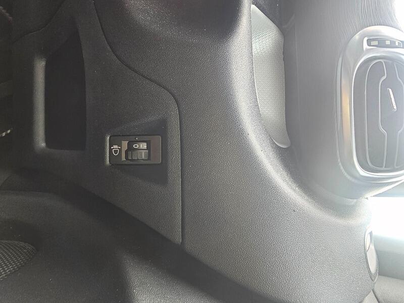 Used Citroen C3 Picasso 2012 for sale - 76457807: Photo 15