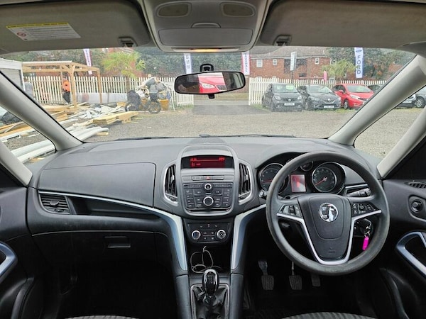 Used Vauxhall Zafira Tourer 2014 for sale - 75682323: Photo 7