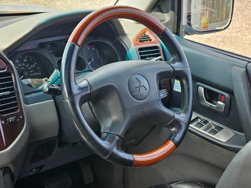 Used Mitsubishi Shogun 2005 for sale - 76759493: Photo 22