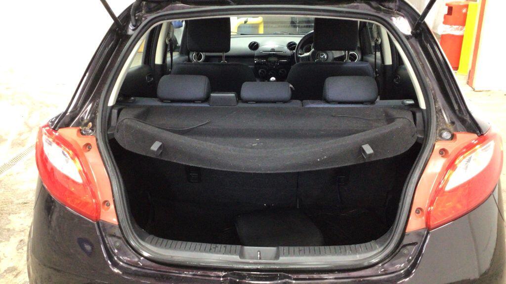 Used Mazda Mazda2 2011 for sale - 77166534: Photo 9