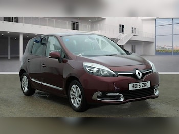2015 (15) - 1.5 dCi ENERGY Dynamique TomTom Euro 5 (s/s) 5dr