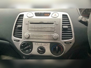 Used Hyundai i20 2012 for sale - 78184486: Photo