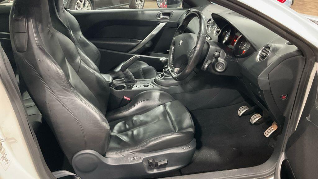 Used Peugeot RCZ 2011 for sale - 77305896: Photo 3