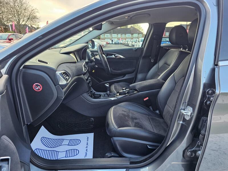 Used Infiniti Q30 2017 for sale - 77191726: Photo 12