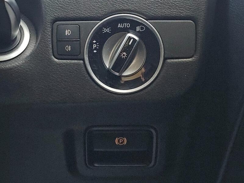 Used Infiniti Q30 2017 for sale - 77191726: Photo 19