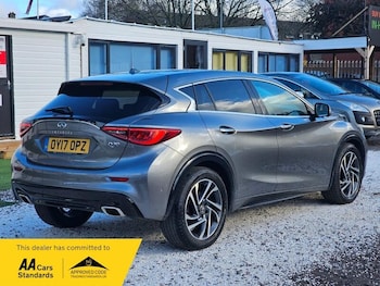 Used Infiniti Q30 2017 for sale - 77191726: Photo