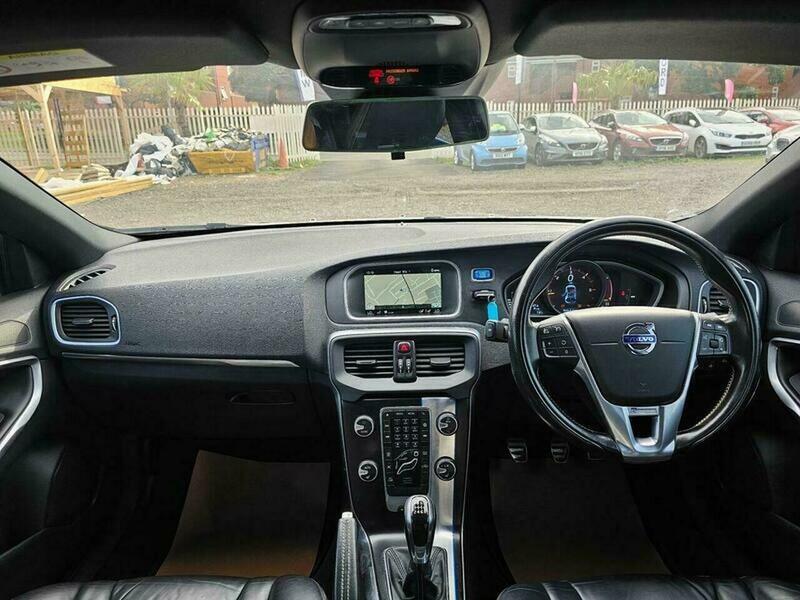 Used Volvo V40 2016 for sale - 77345092: Photo 16