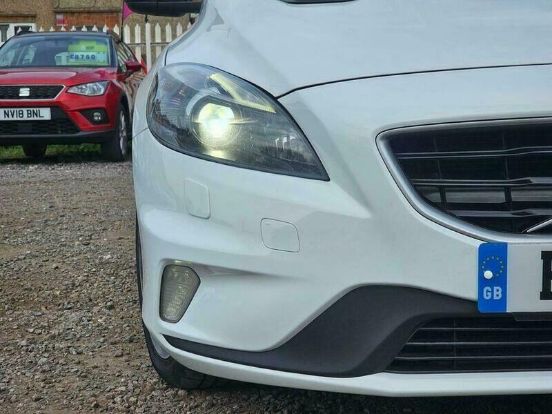 Used Volvo V40 2016 for sale - 77345092: Photo 33