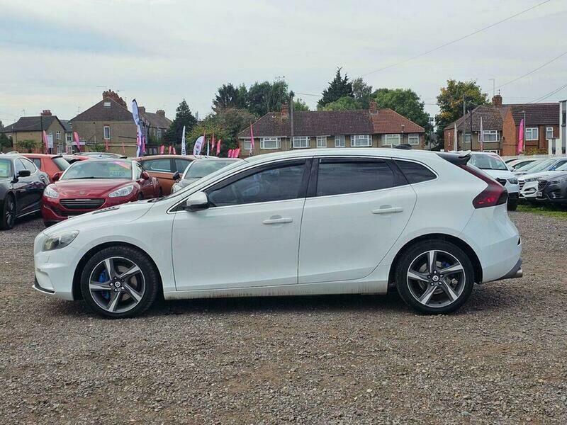 Used Volvo V40 2016 for sale - 77345092: Photo 6