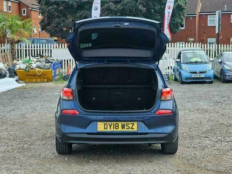 Used Hyundai i30 2018 for sale - 76446511: Photo 25