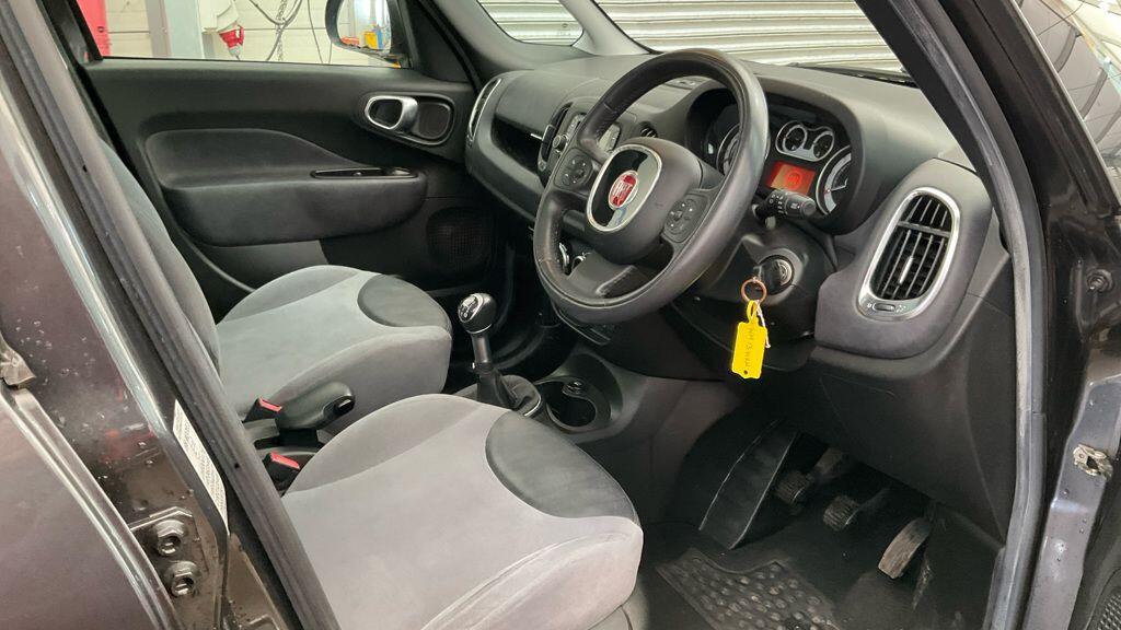 Used Fiat 500L 2013 for sale - 77768534: Photo 4