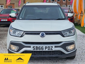 Used Ssangyong Tivoli 2016 for sale - 77637420: Photo