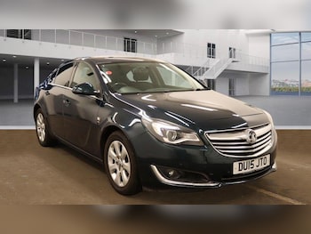 Used Vauxhall Insignia 2015 for sale - 76247280: Photo
