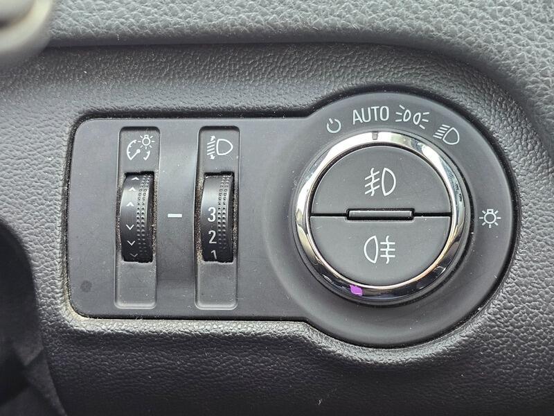 Used Vauxhall Insignia 2015 for sale - 76247280: Photo 40