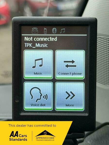 Used Volkswagen Polo 2014 for sale - 76238605: Photo 4