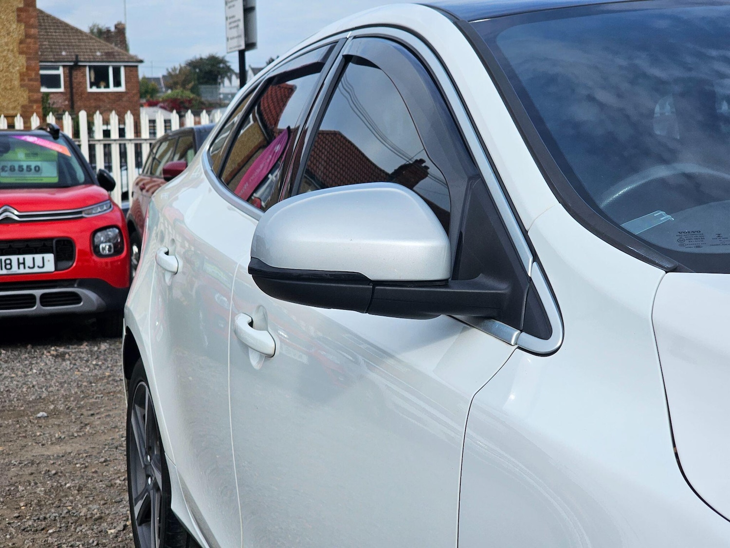 Used Volvo V40 2016 for sale - 76152935: Photo 31