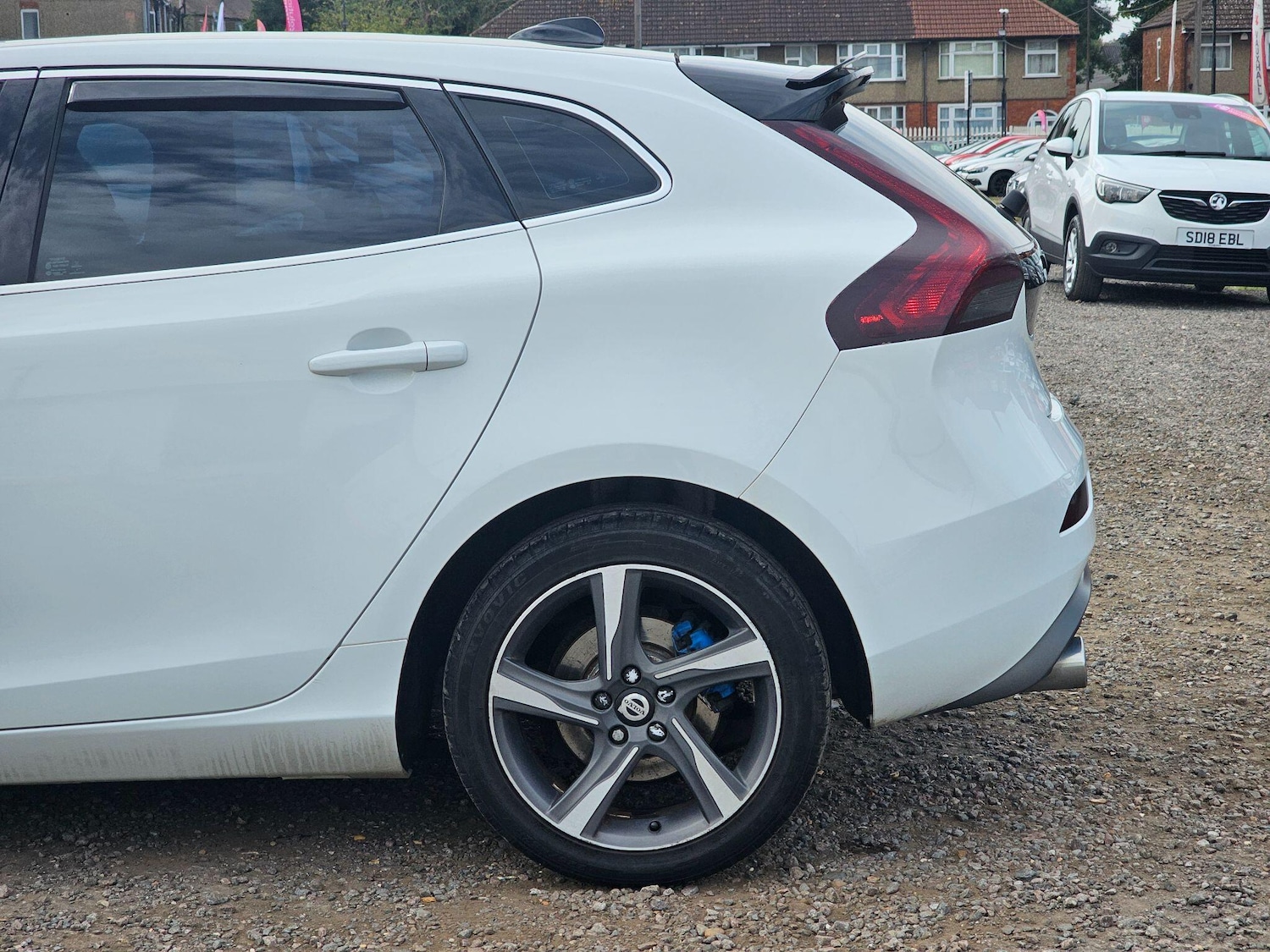 Used Volvo V40 2016 for sale - 76152935: Photo 32
