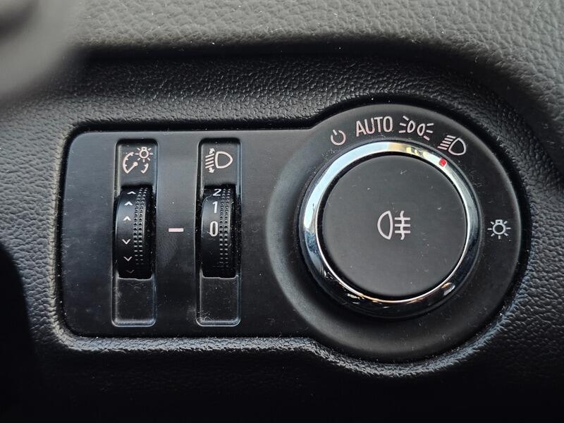 Used Vauxhall Insignia 2012 for sale - 77839044: Photo 27