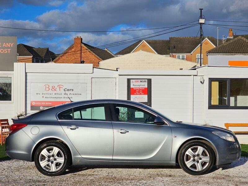Used Vauxhall Insignia 2012 for sale - 77839044: Photo 3