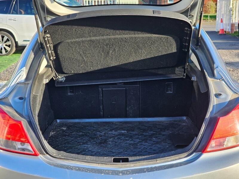 Used Vauxhall Insignia 2012 for sale - 77839044: Photo 31