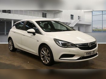 Used Vauxhall Astra 2016 for sale - 77411480: Photo