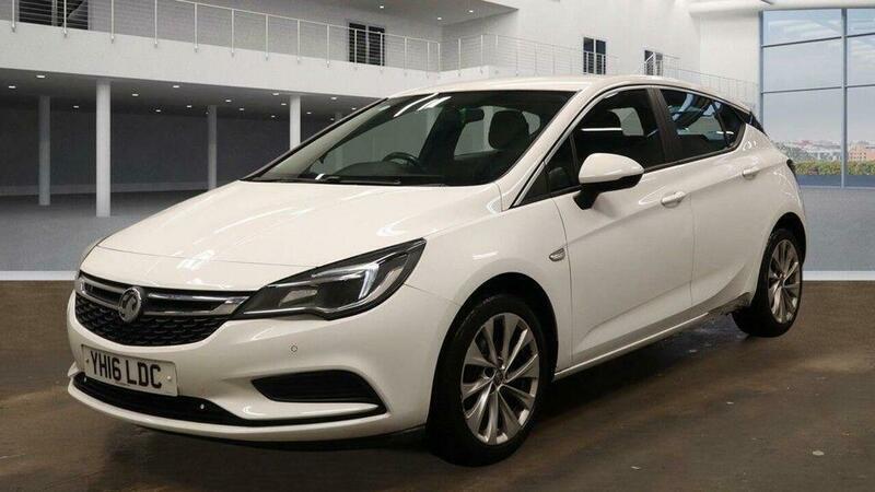 Used Vauxhall Astra 2016 for sale - 77411480: Photo 2