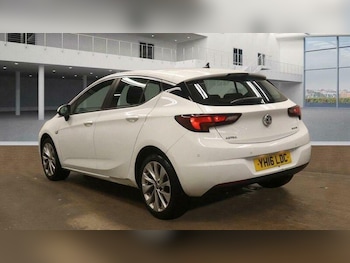Used Vauxhall Astra 2016 for sale - 77411480: Photo