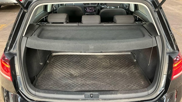 Used Volkswagen Golf 2018 for sale - 76260620: Photo 11