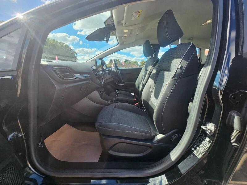 Used Ford Fiesta 2018 for sale - 76200460: Photo 15