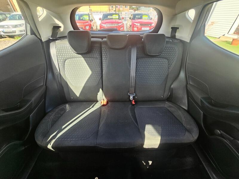 Used Ford Fiesta 2018 for sale - 76200460: Photo 16