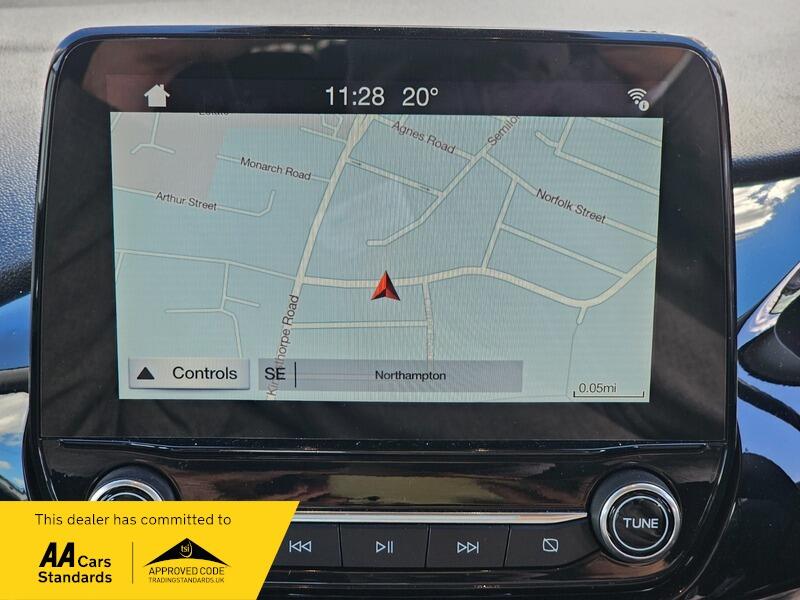 Used Ford Fiesta 2018 for sale - 76200460: Photo 3